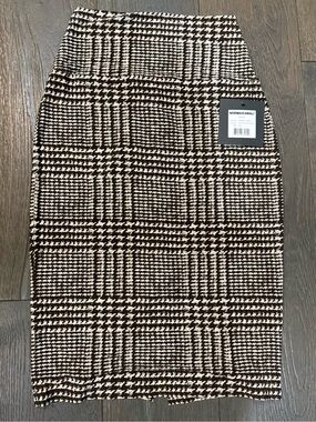 Norma Kamali Brown & Cream Houndstooth Pencil Skirt